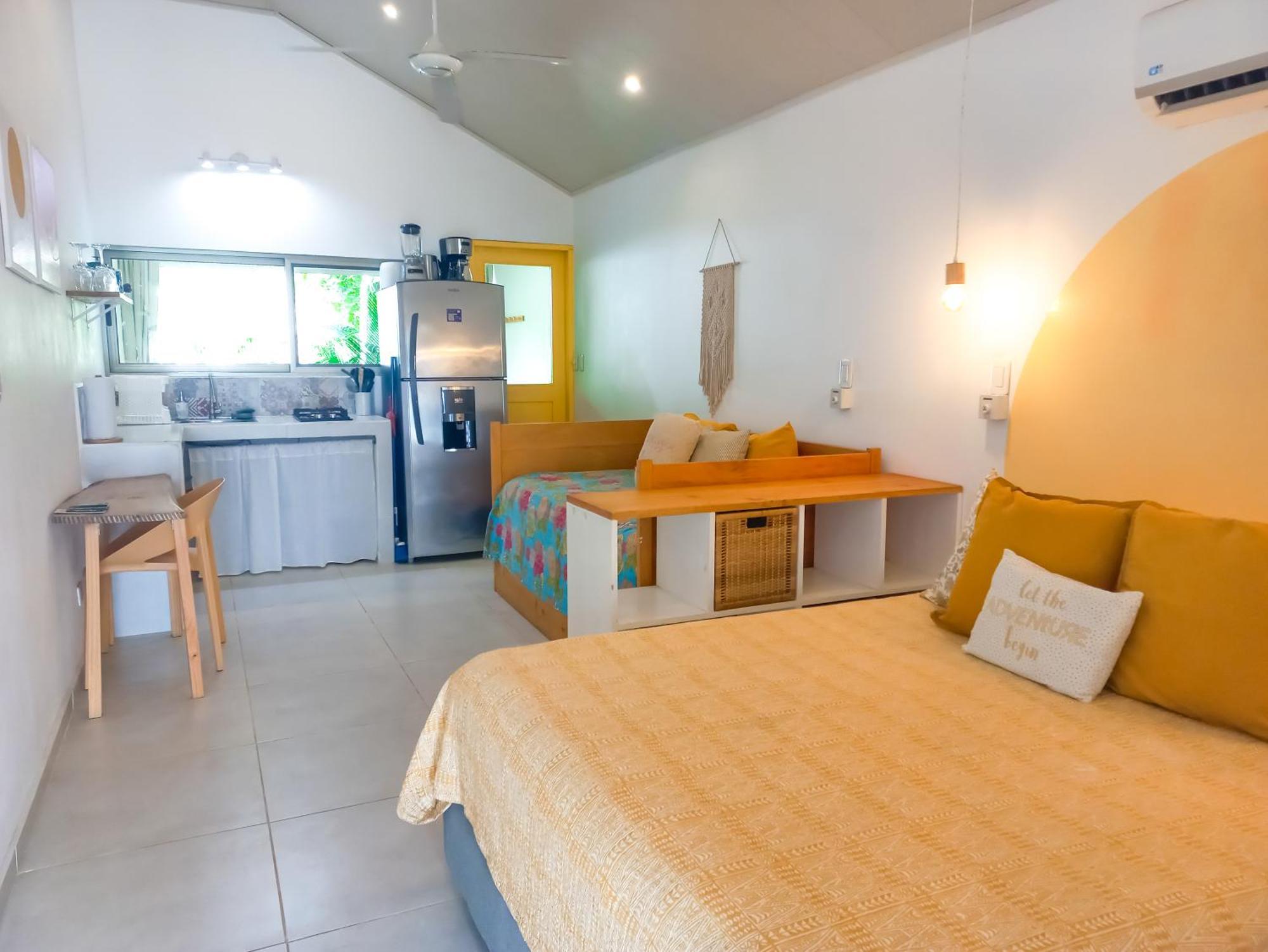 Calma Apartments Costa Rica Mal País Kültér fotó